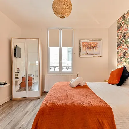 Duplex à Deux Pas De Paris Et Du Rer B Appartamento